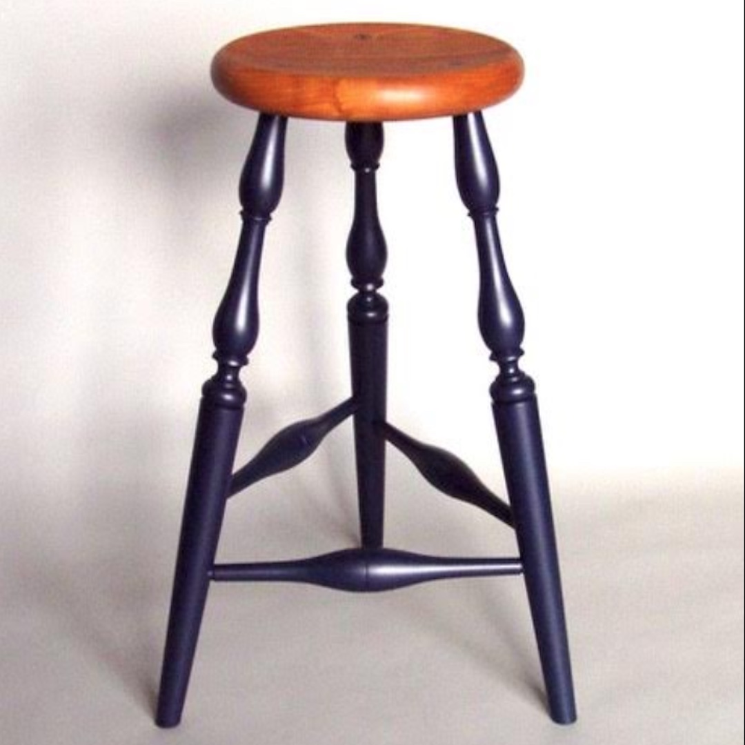 Make a Three-Legged Windsor Stool