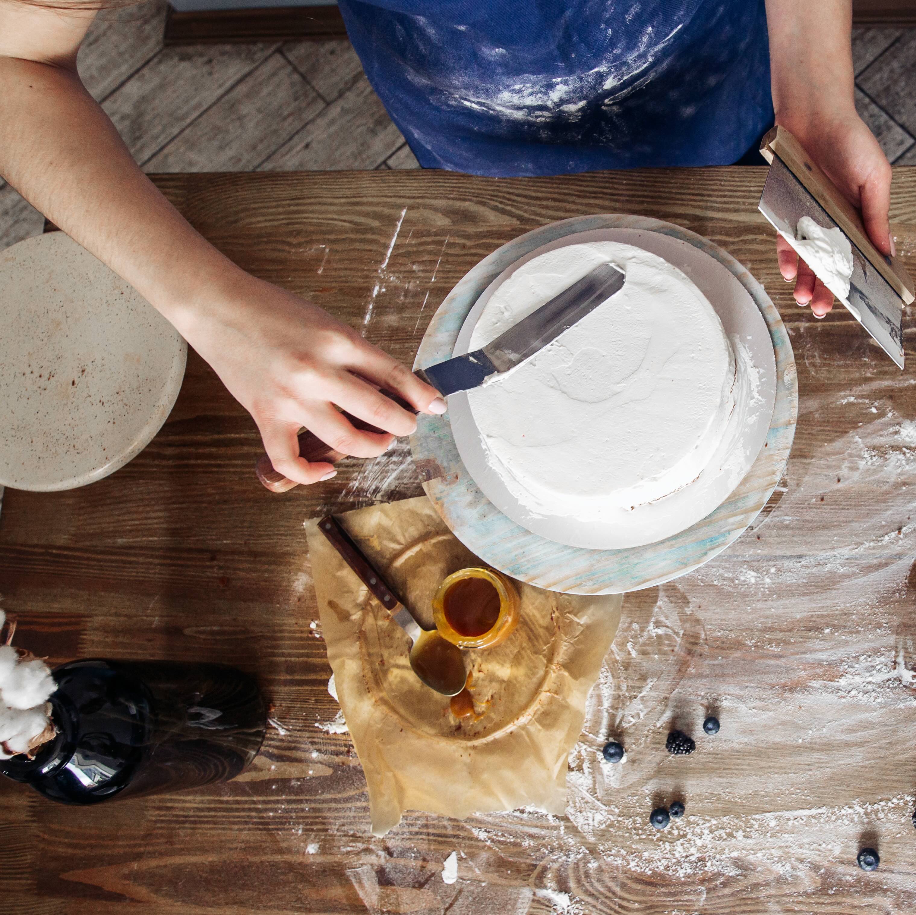 Cake Building Masterclass with Elisa