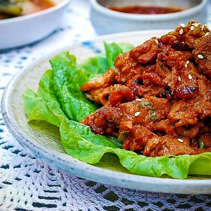 Korean Favorites: Jeyuk Bokkeum Ssambap