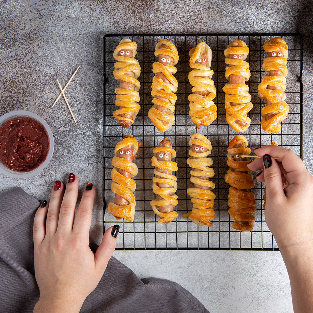 Youth: Small Bites, Big Flavors (Ages 8 - 14)