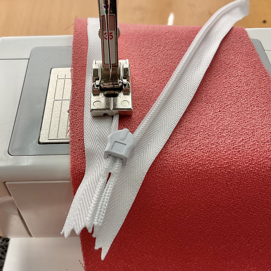Sewing: Zippers!
