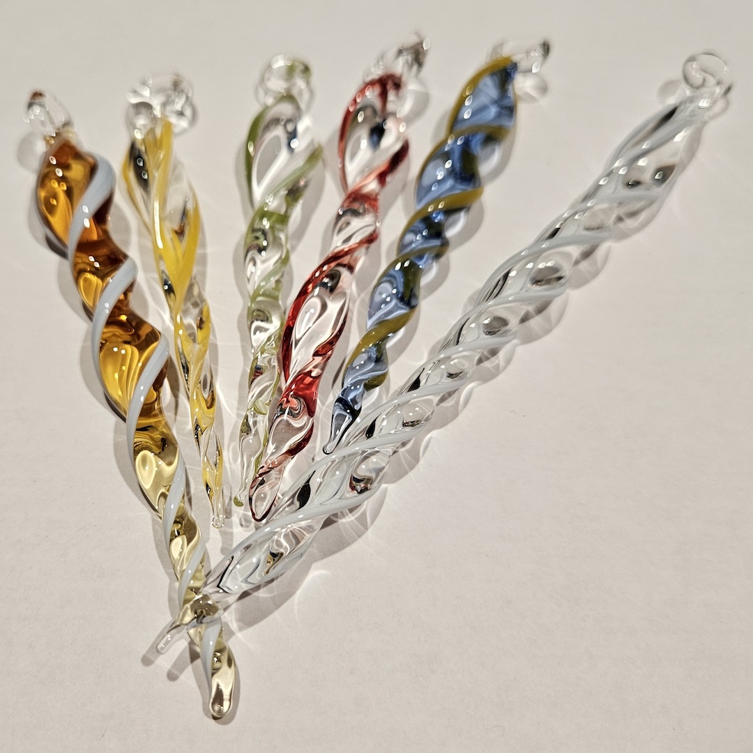 Introduction to Lampworked Sculpture: Icicles