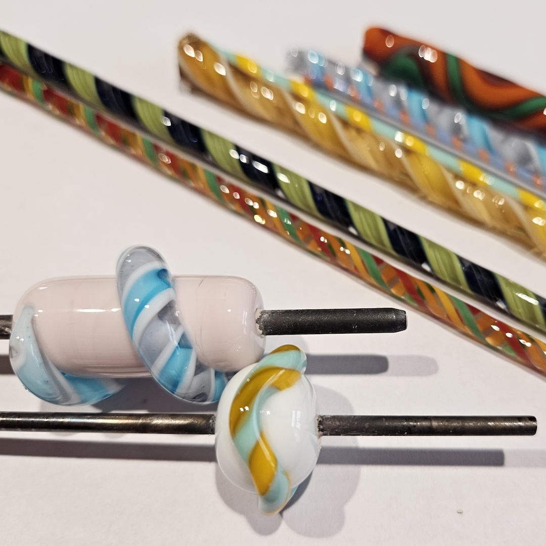 Intermediate Techniques in Soft Glass: Twisty Canes