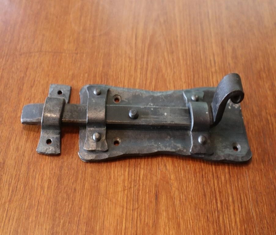 Forge: Blacksmithing a Gate Latch