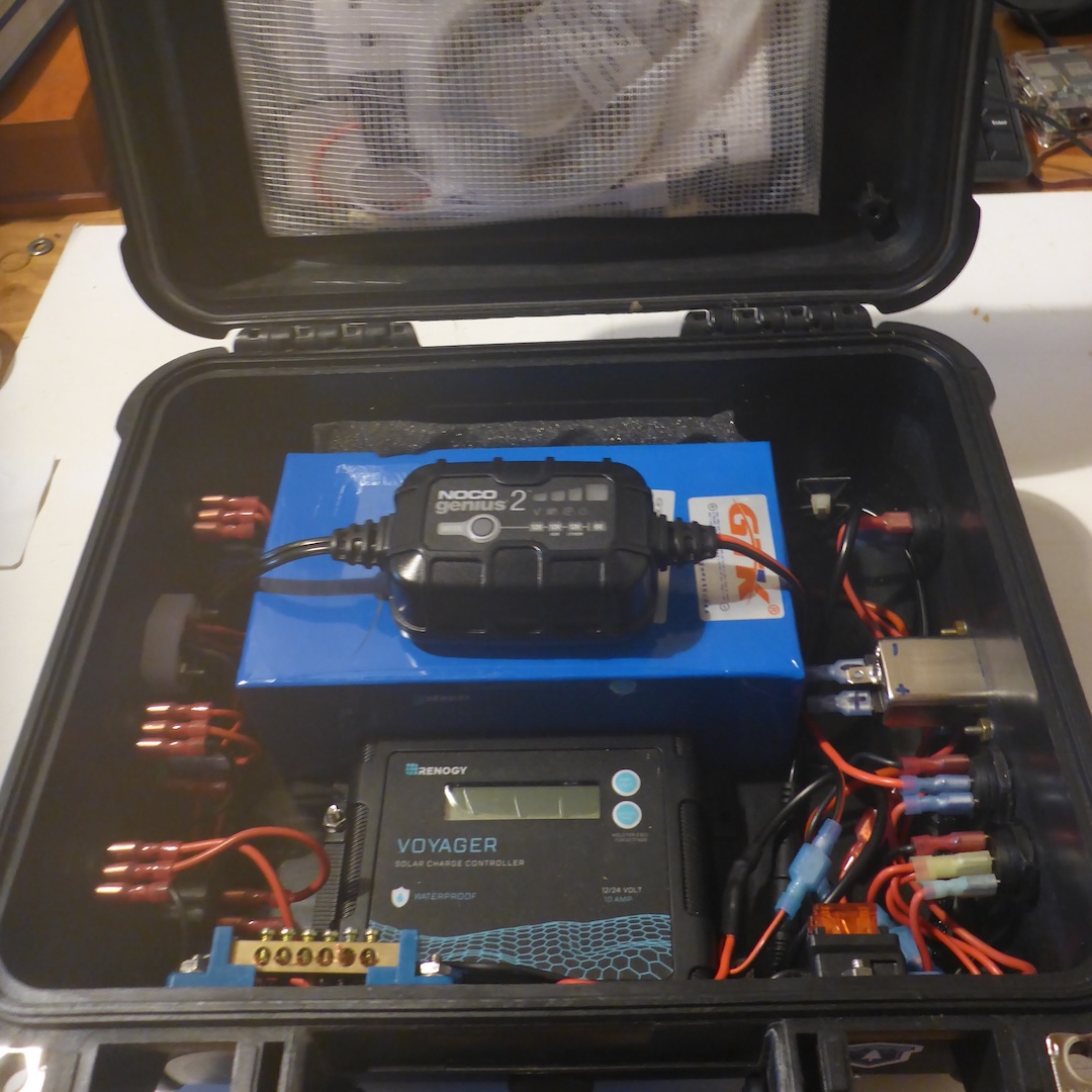 Build Your Own 12-Volt Emergency Backup Power Supply