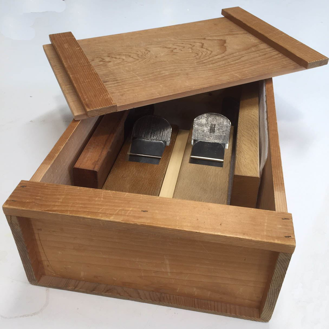 Make a Japanese Toolbox